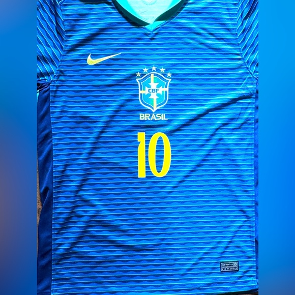 NIKE ADULT Neymar Jr Brazil Soccer Jersey New with Tags Attached - SHIPS TODAY - Picture 5 of 5